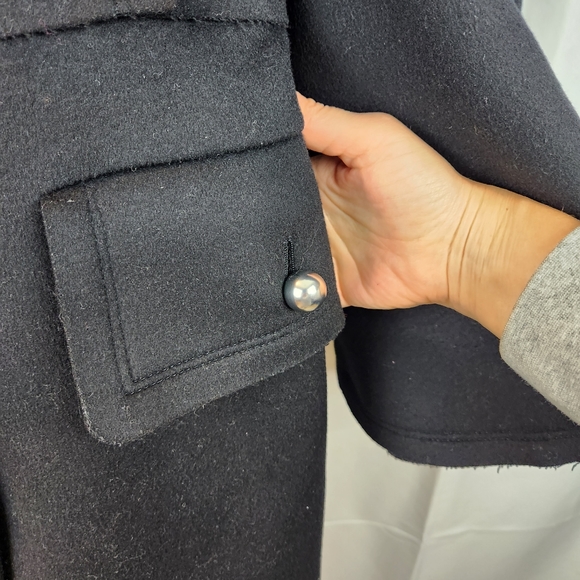 Burberry military style wool coat size 8 in EUC - Picture 10 of 16